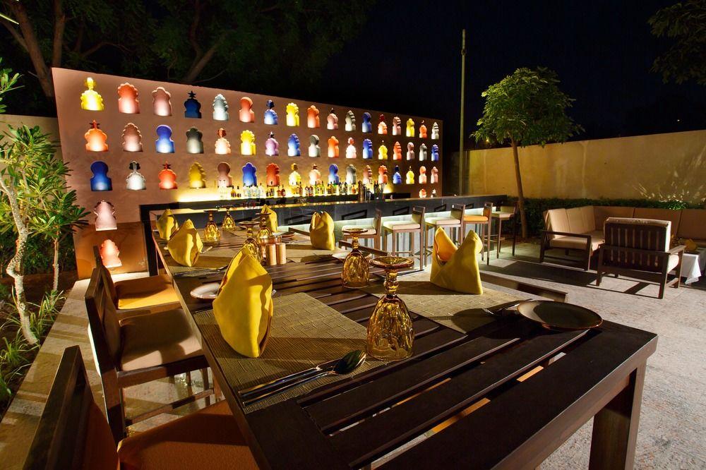 Courtyard By Marriott Agra Hotel Agra  Exterior photo